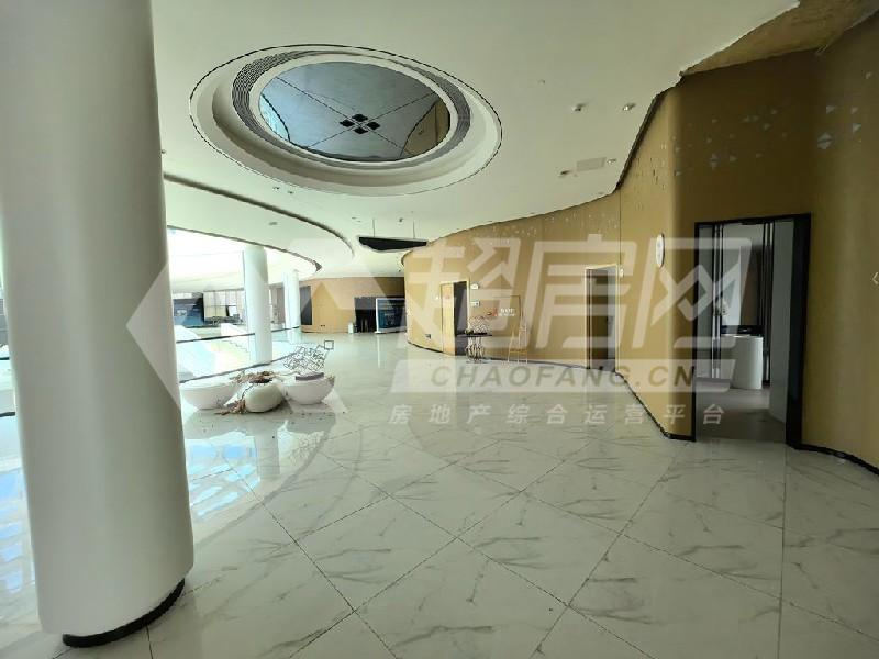 车创智谷广场出租房阳台