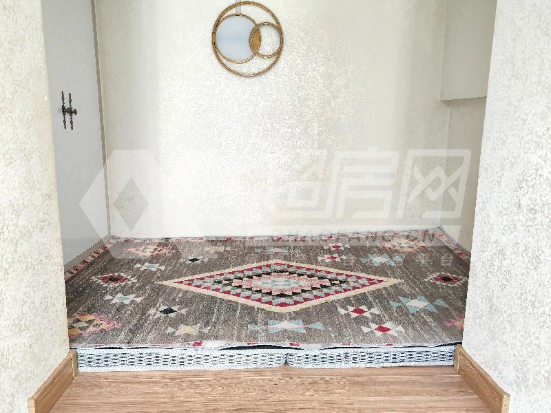 碧桂园水乡芳华出租房卧室