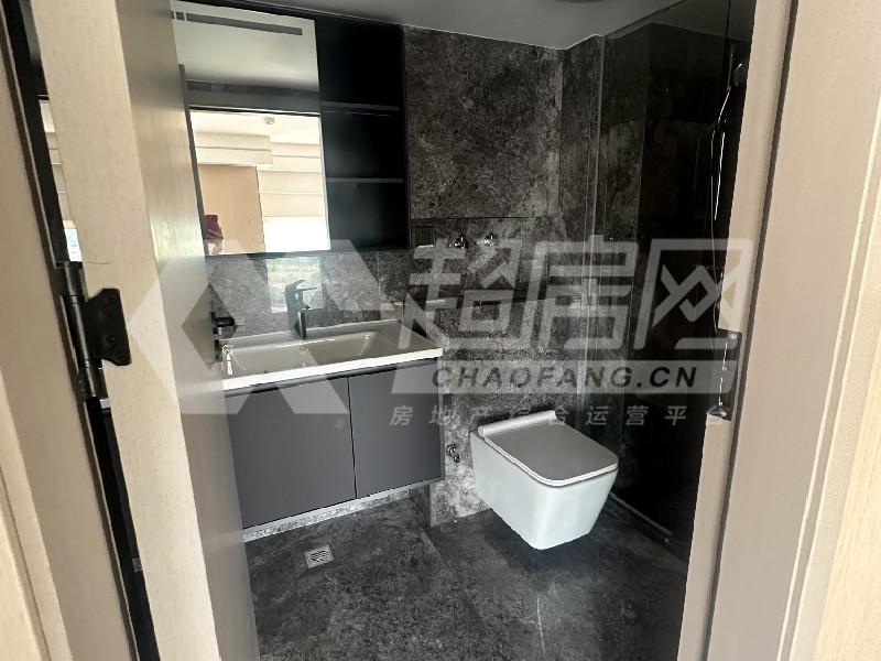 华侨城碧云1号出租房卧室
