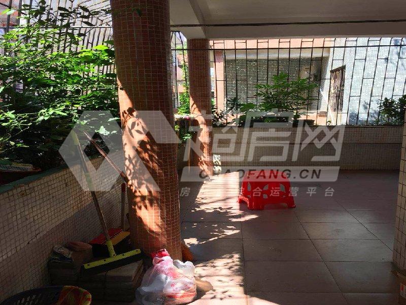 绿田路出租房露台