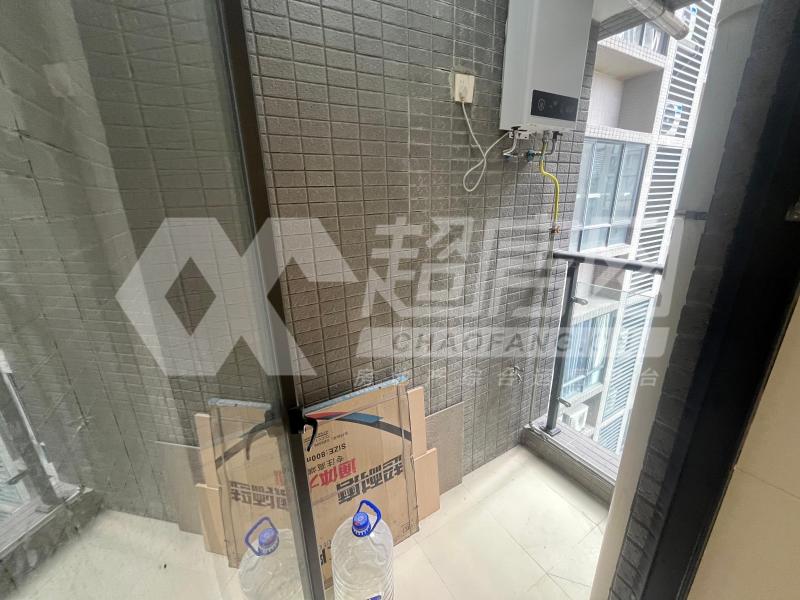 唯美臻岸出租房阳台