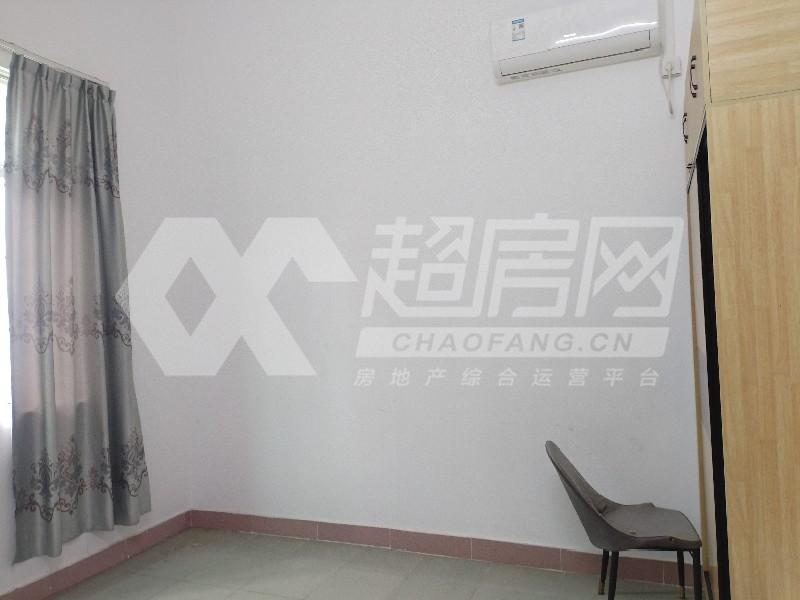 勒流居委会出租房卧室