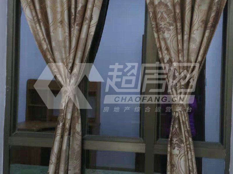 星豪湾出租房卧室